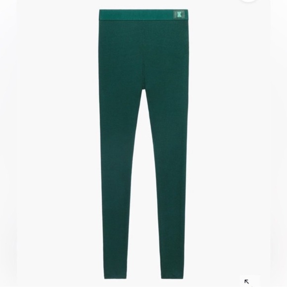 Fenty  green leggings NWT . Size M - Picture 7 of 8